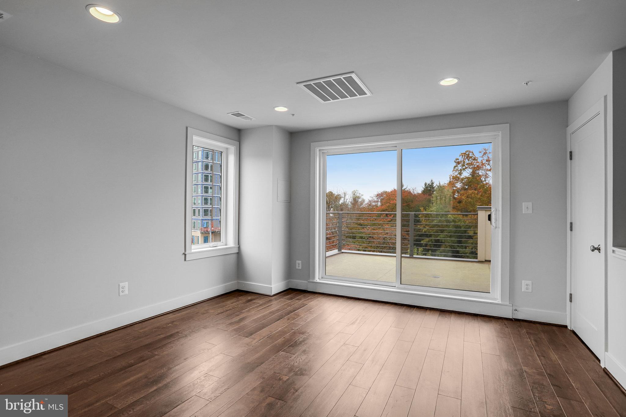 Real estate listing preview #41