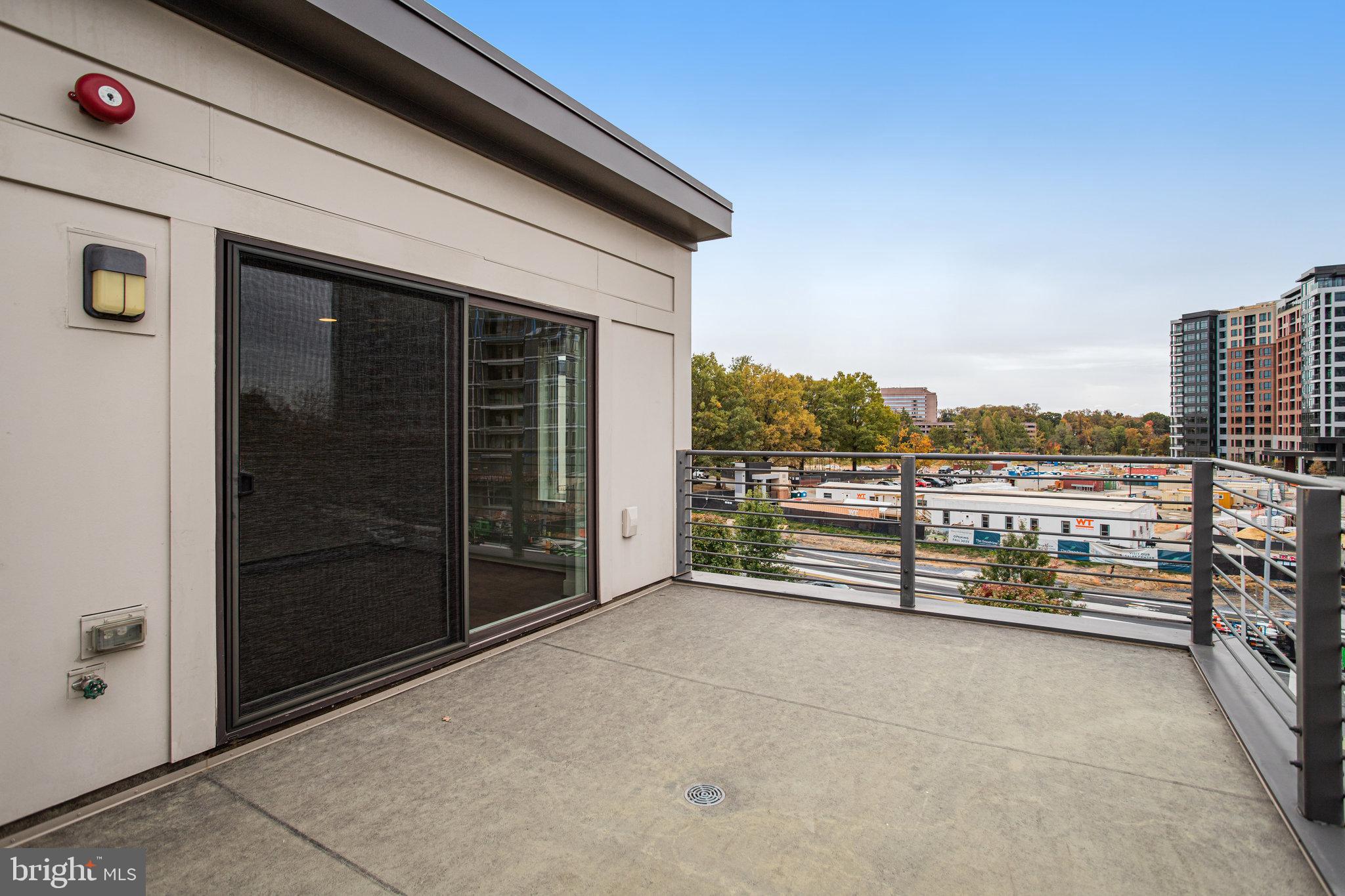 Real estate listing preview #48