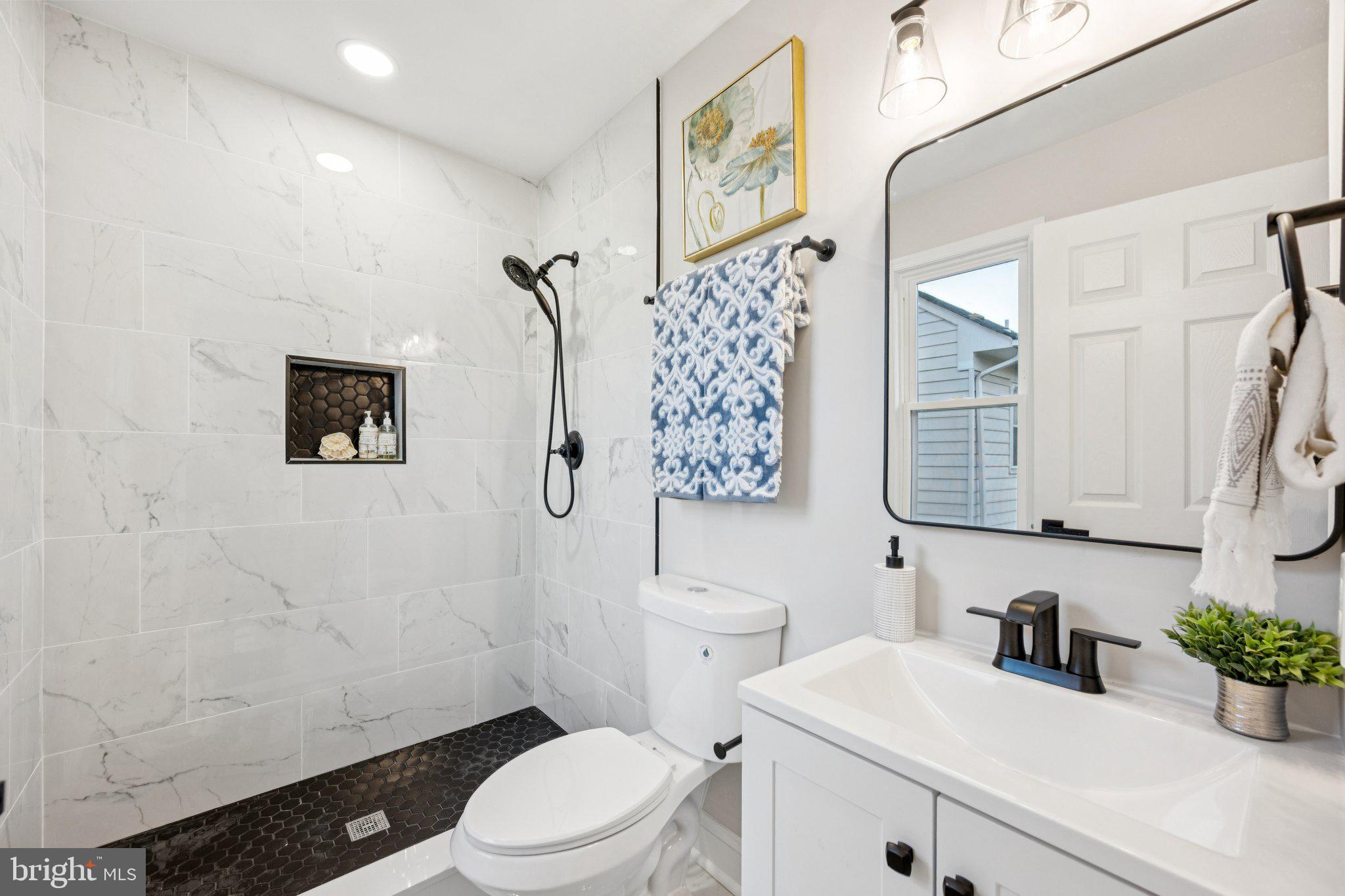 Real estate listing preview #25