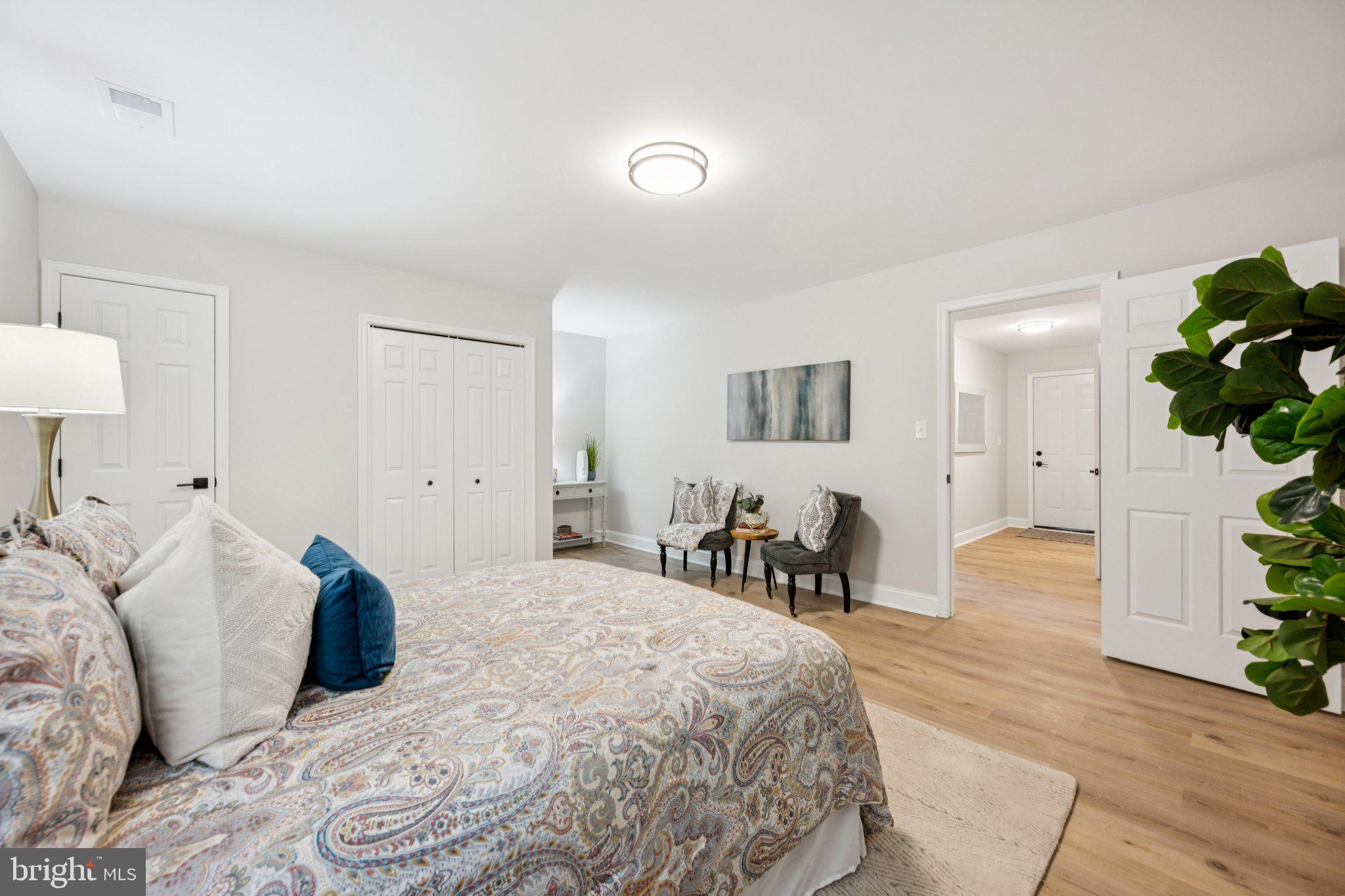 Real estate listing preview #18