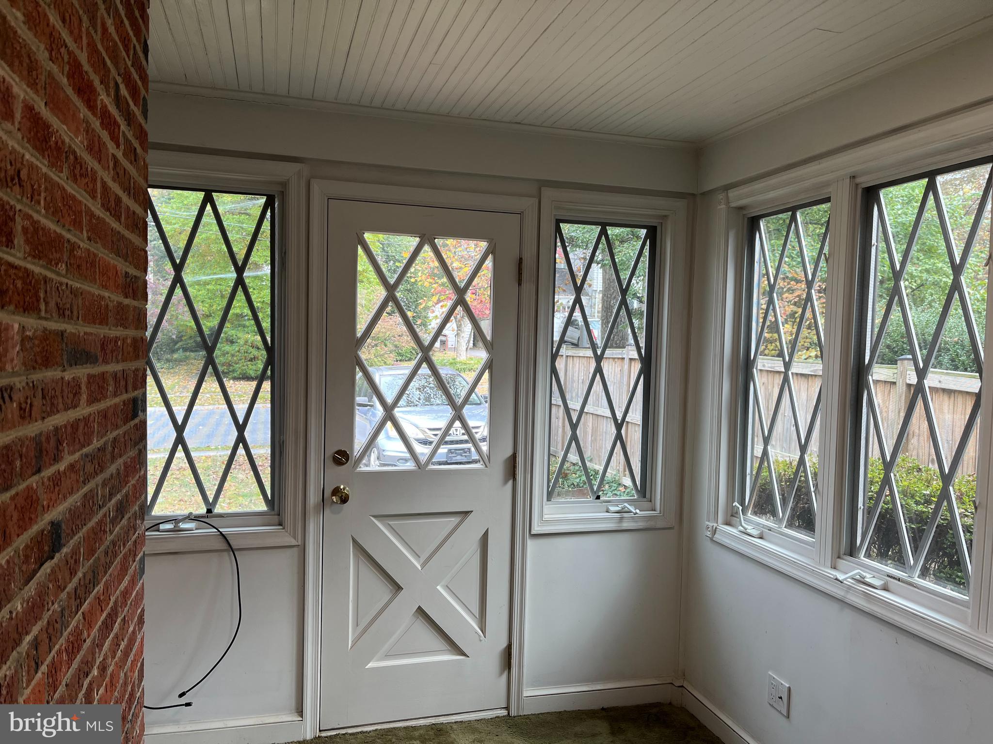 Real estate listing preview #3