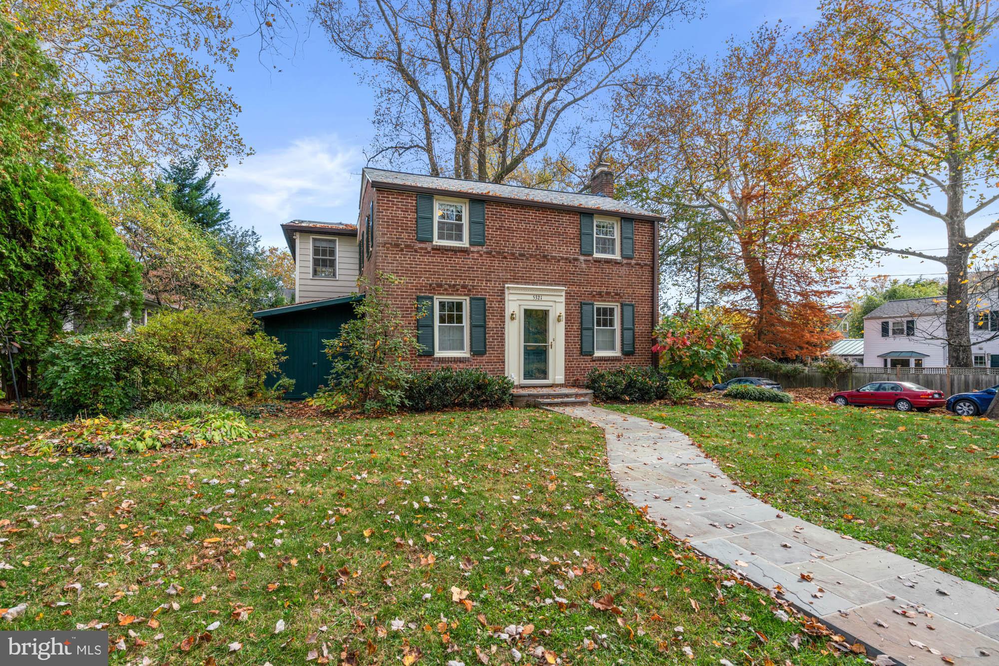 Real estate listing preview #4