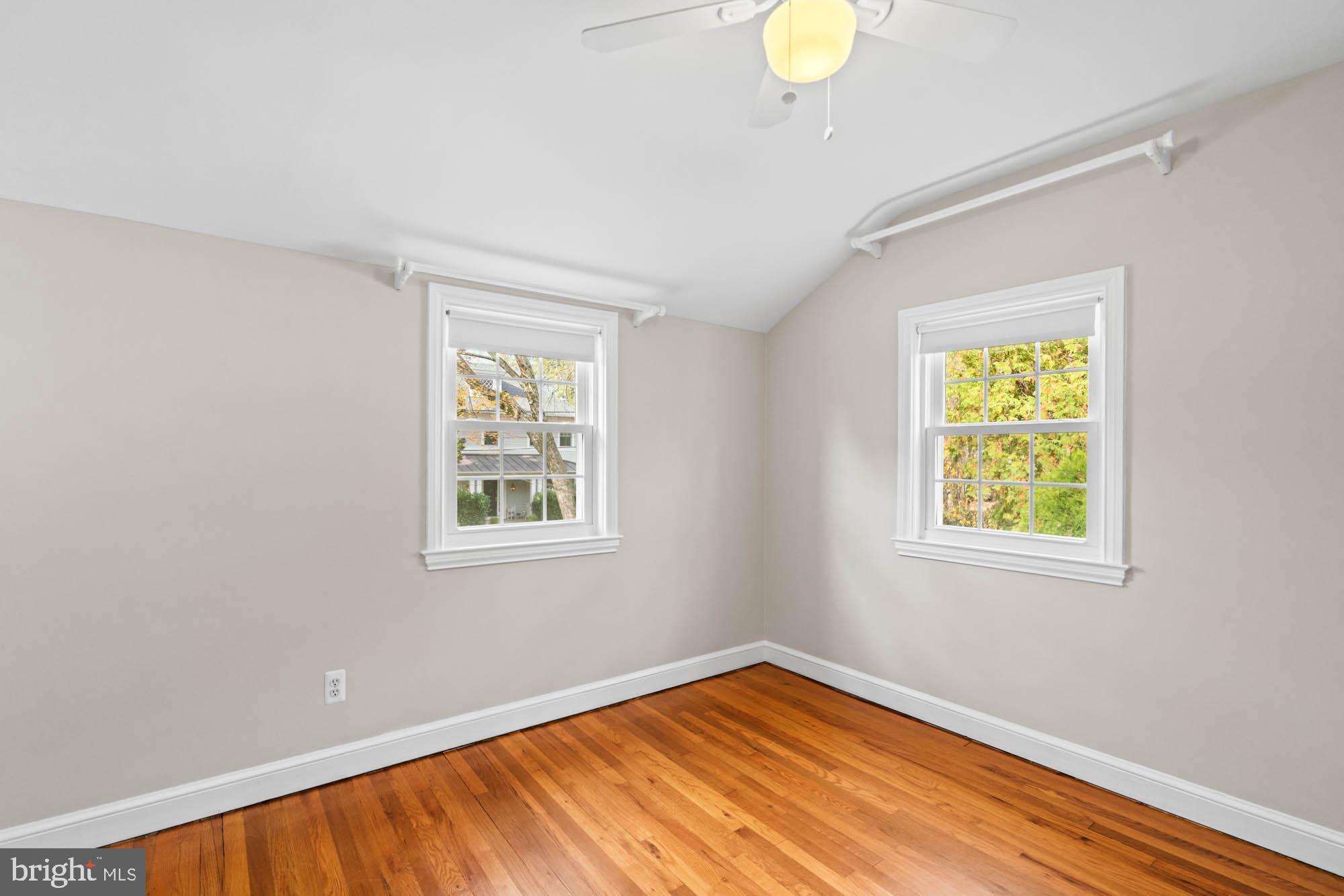 Real estate listing preview #40