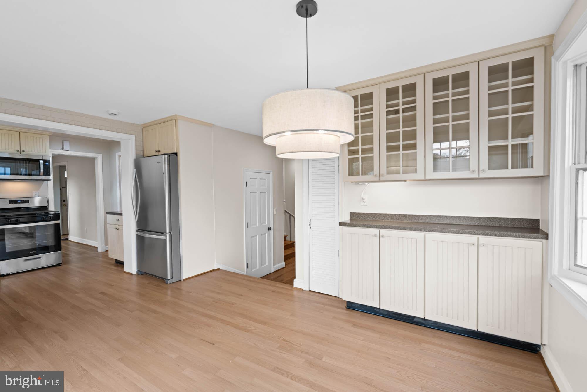 Real estate listing preview #20