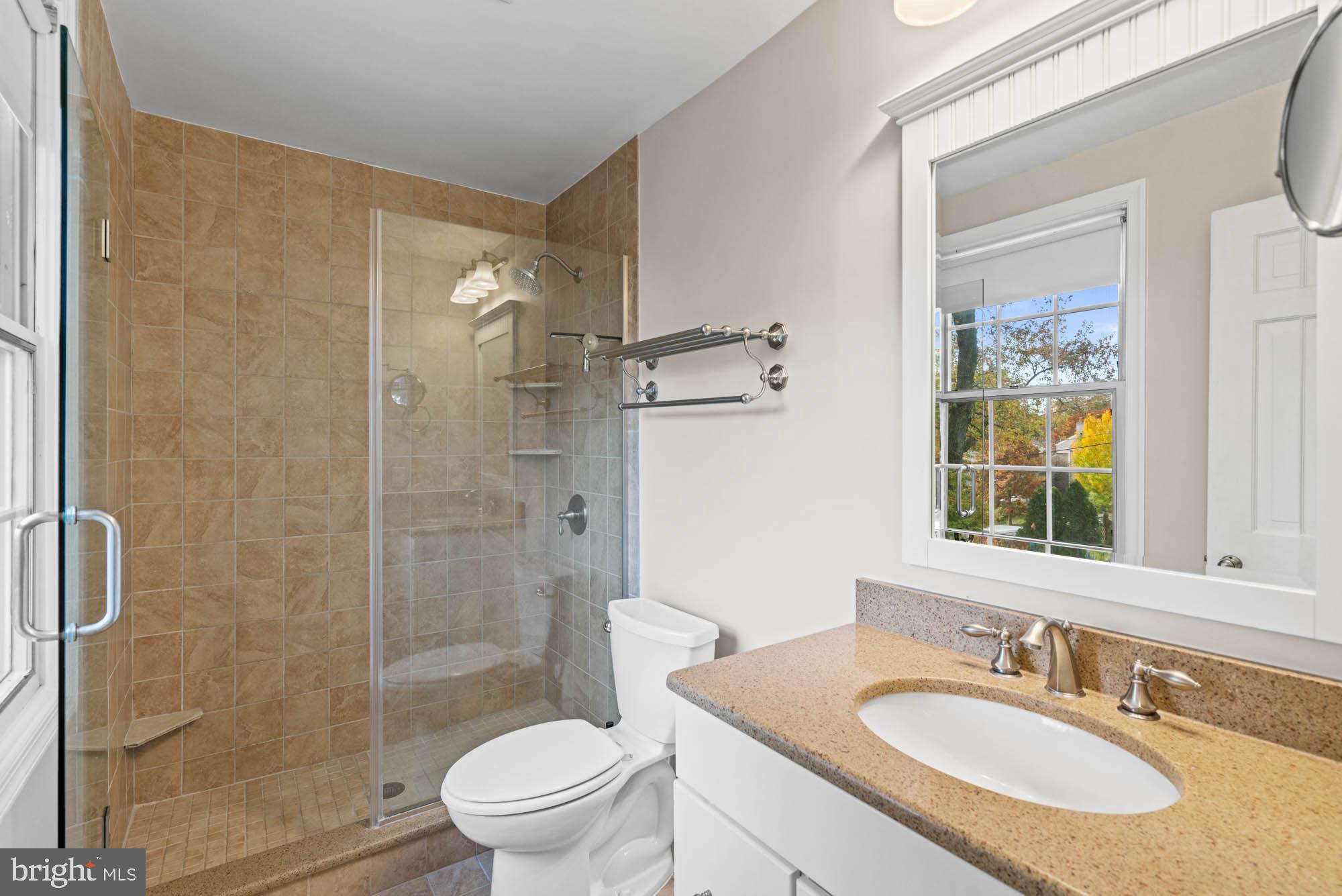 Real estate listing preview #35