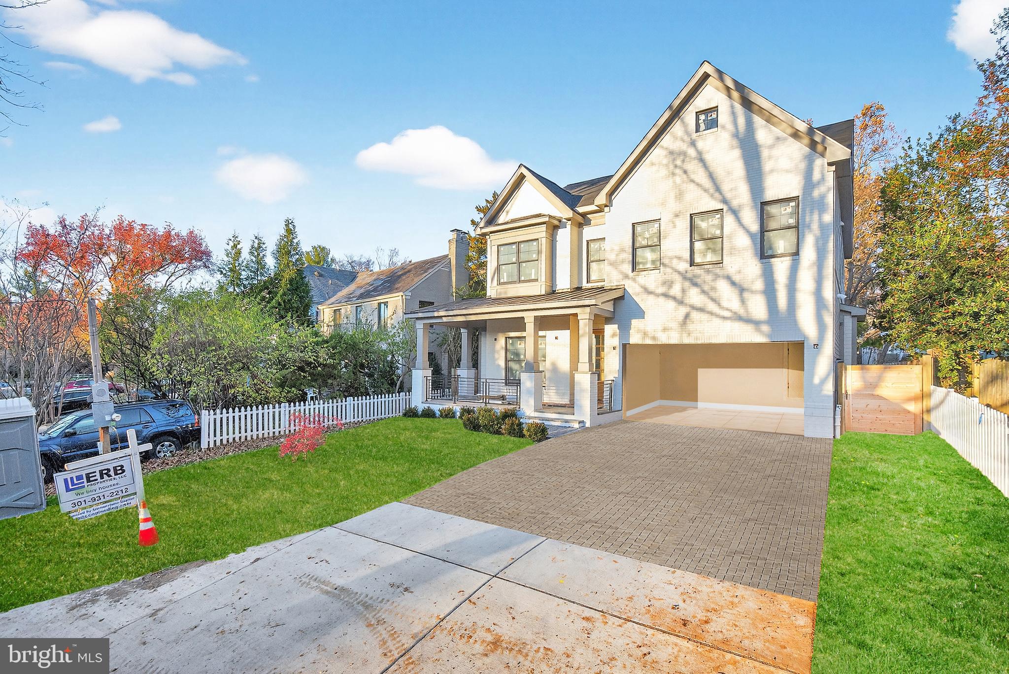 Real estate listing preview #2