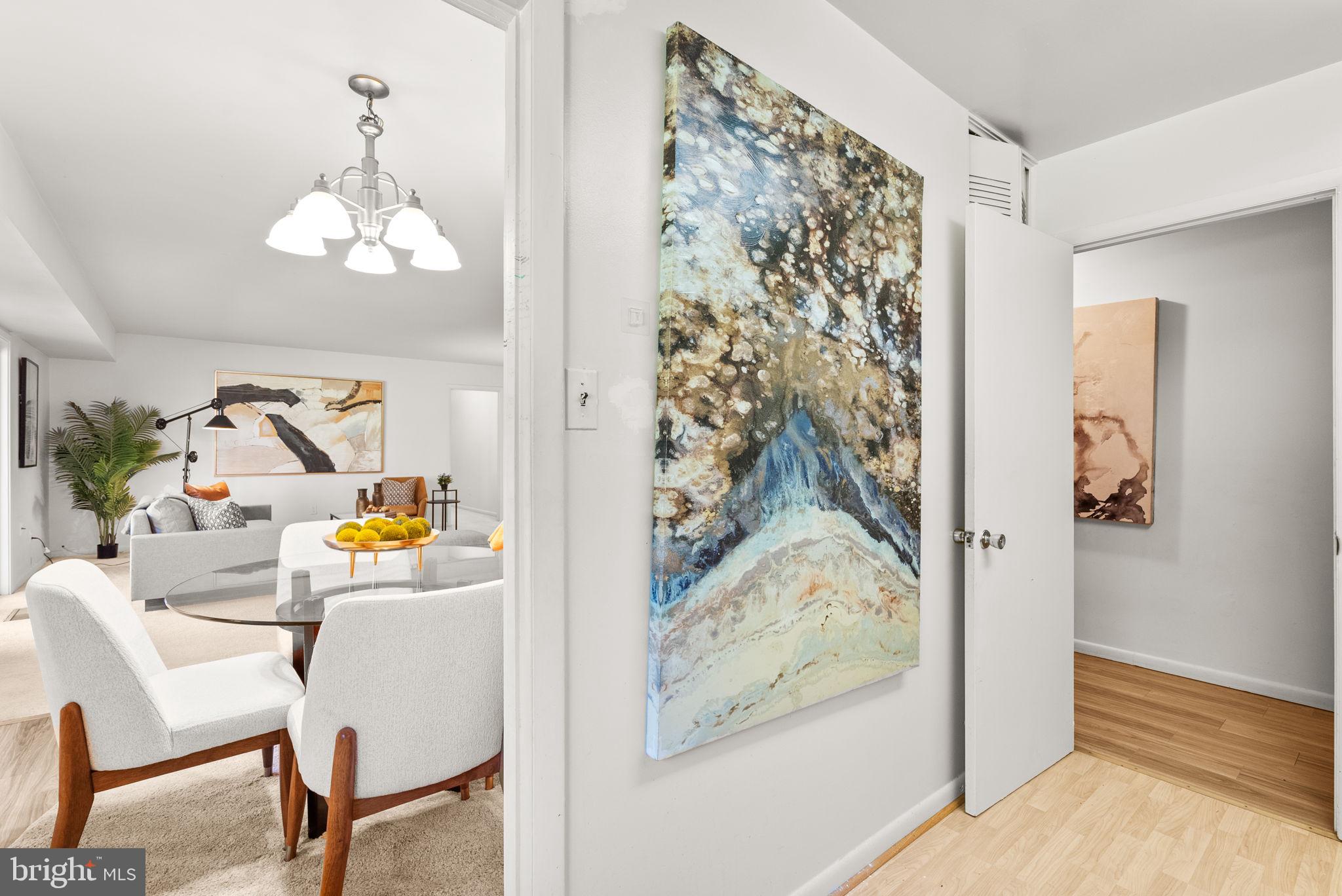 Real estate listing preview #13