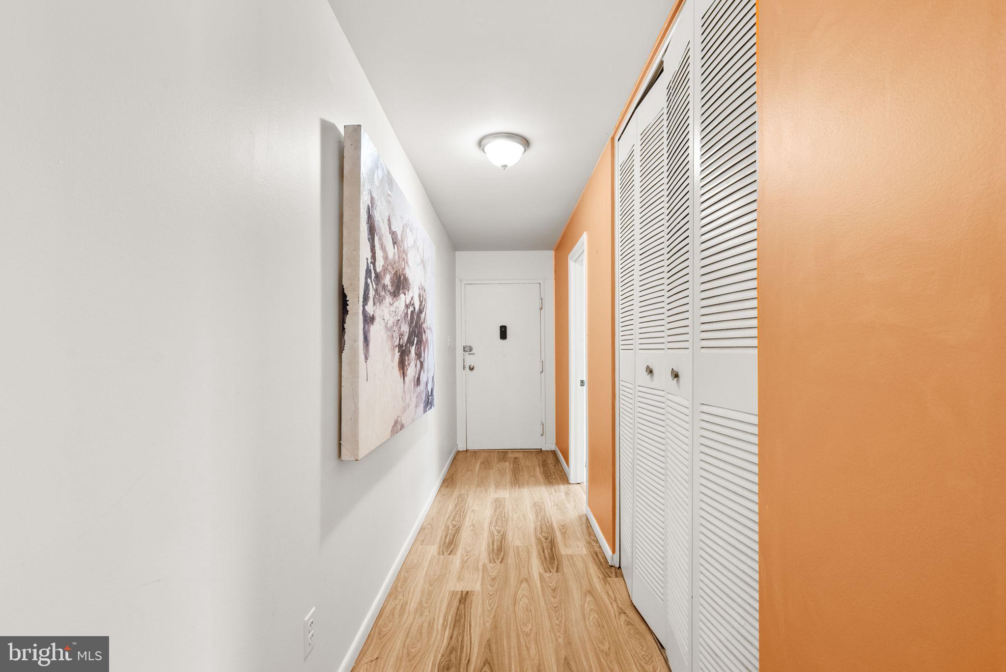 Real estate listing preview #4