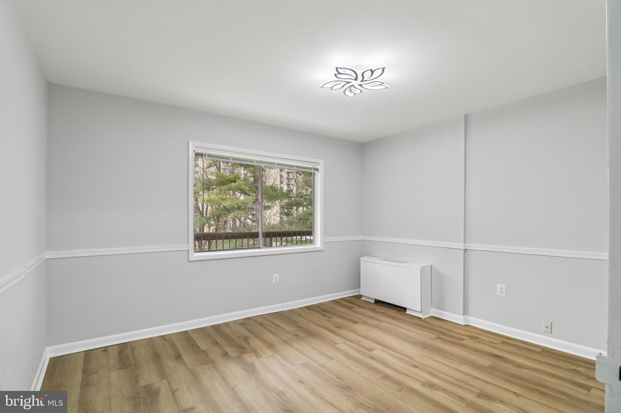 Real estate listing preview #15