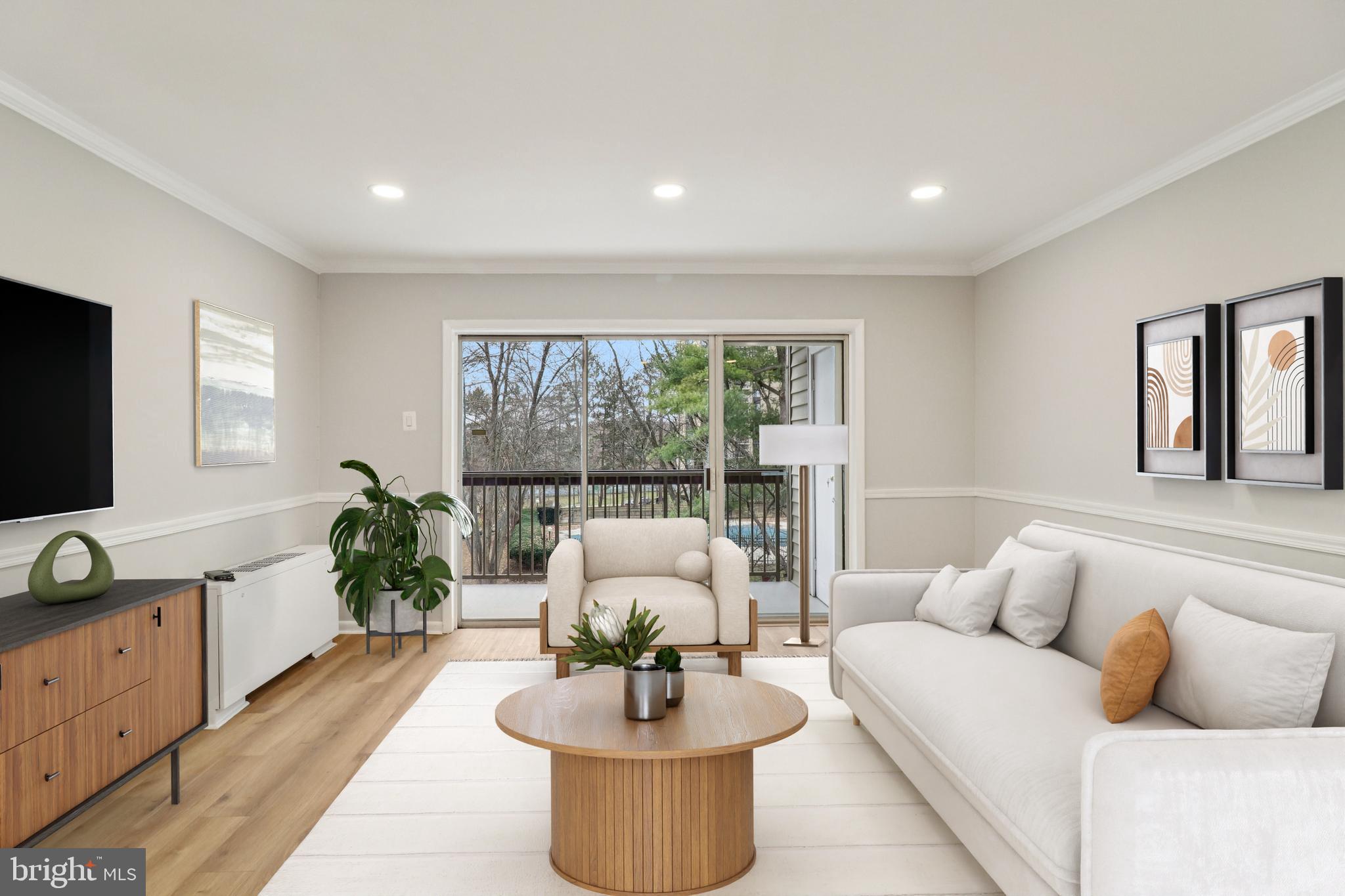 Real estate listing preview #6