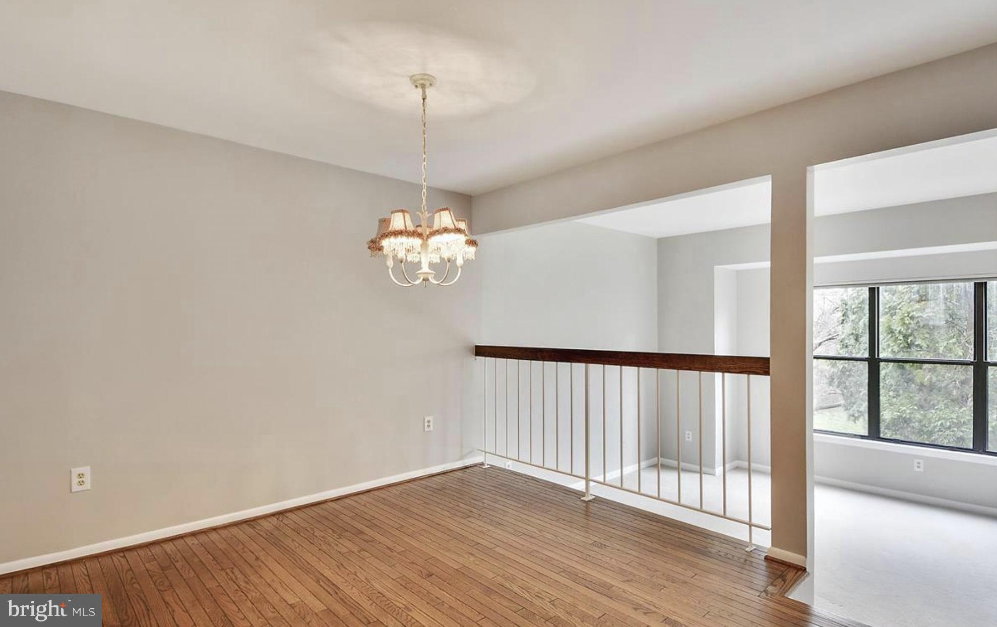 Real estate listing preview #9