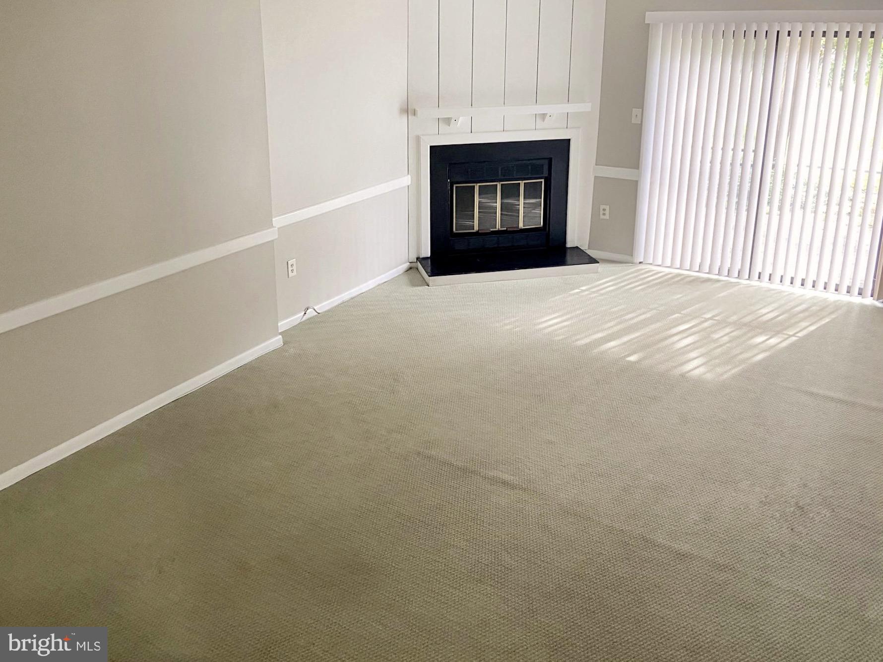 Real estate listing preview #3