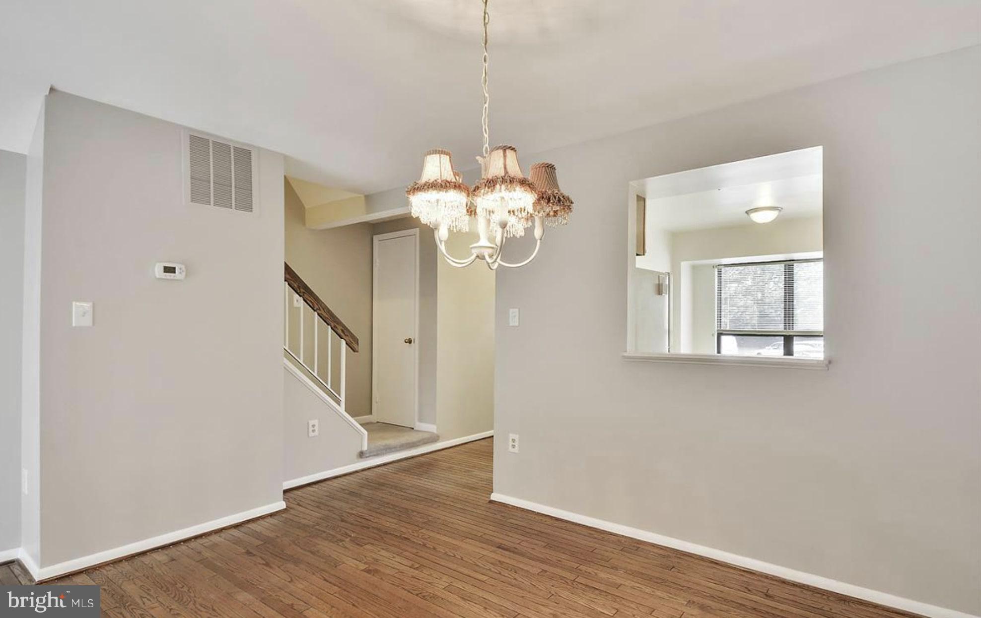 Real estate listing preview #10