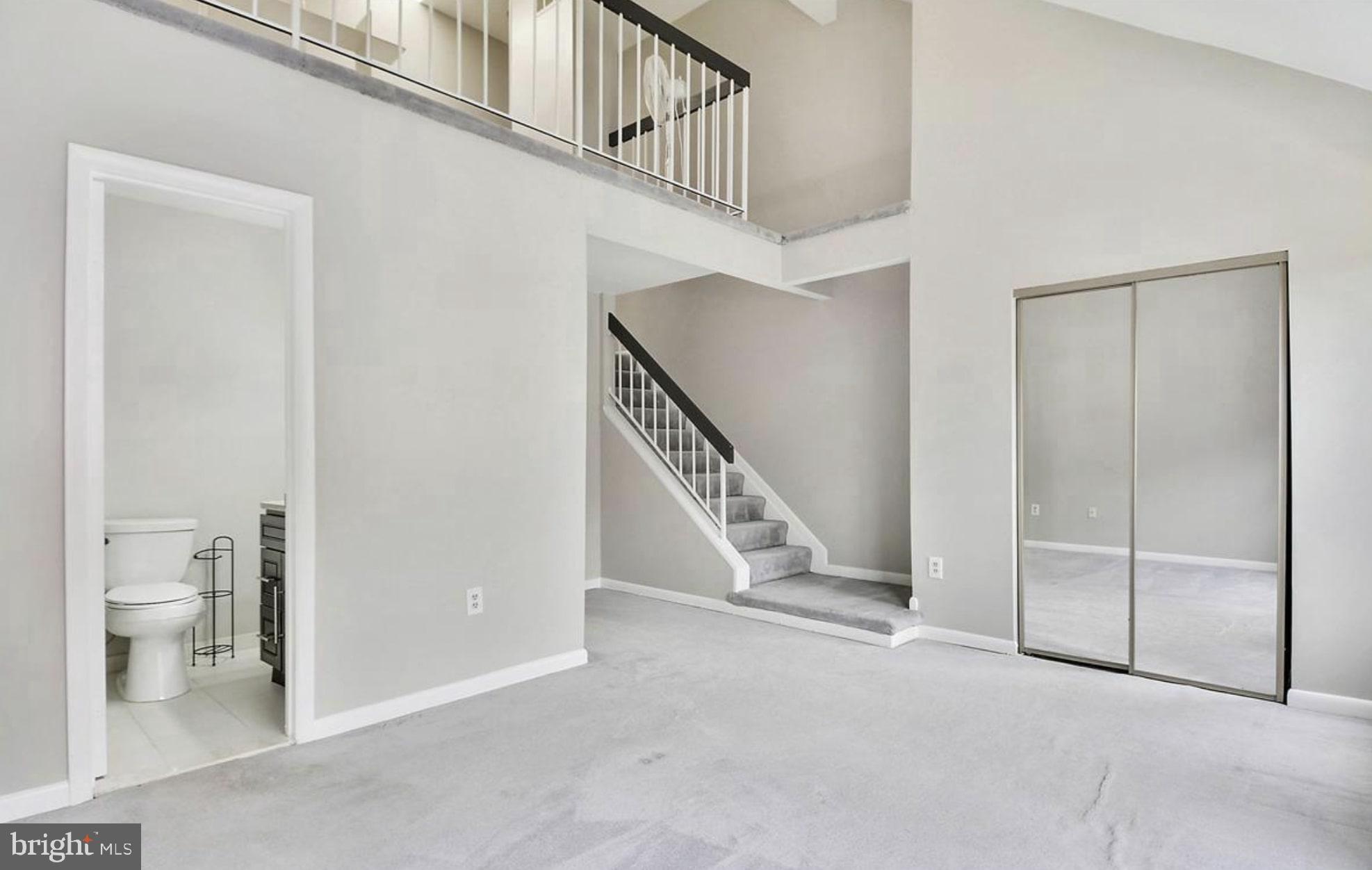 Real estate listing preview #2