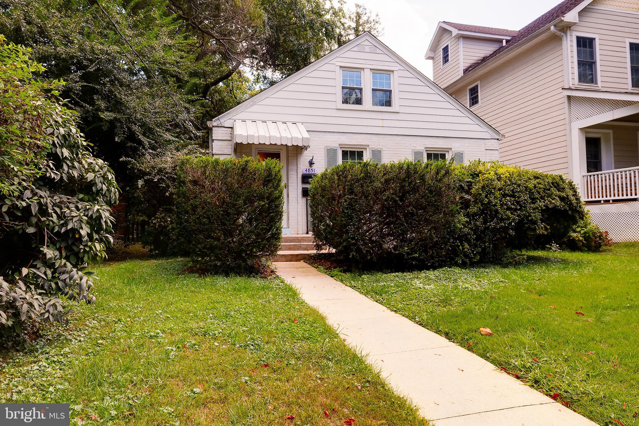 Real estate listing preview #3