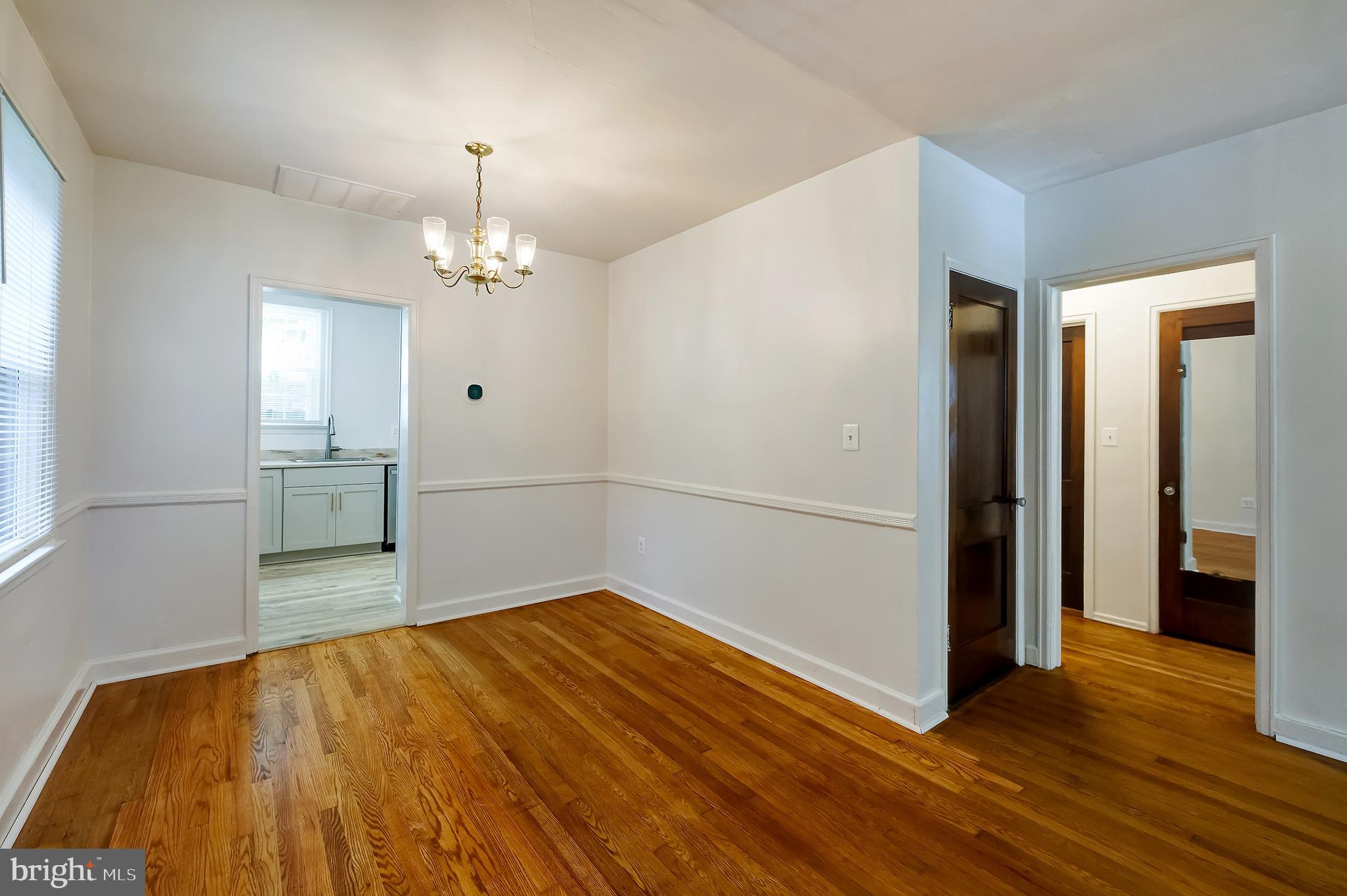 Real estate listing preview #9