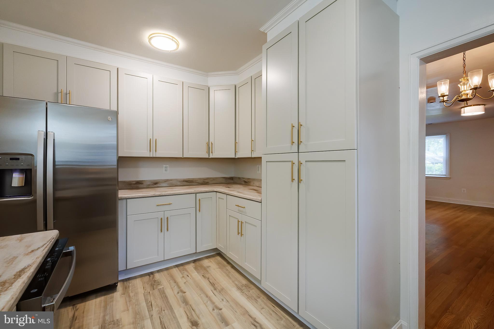 Real estate listing preview #15