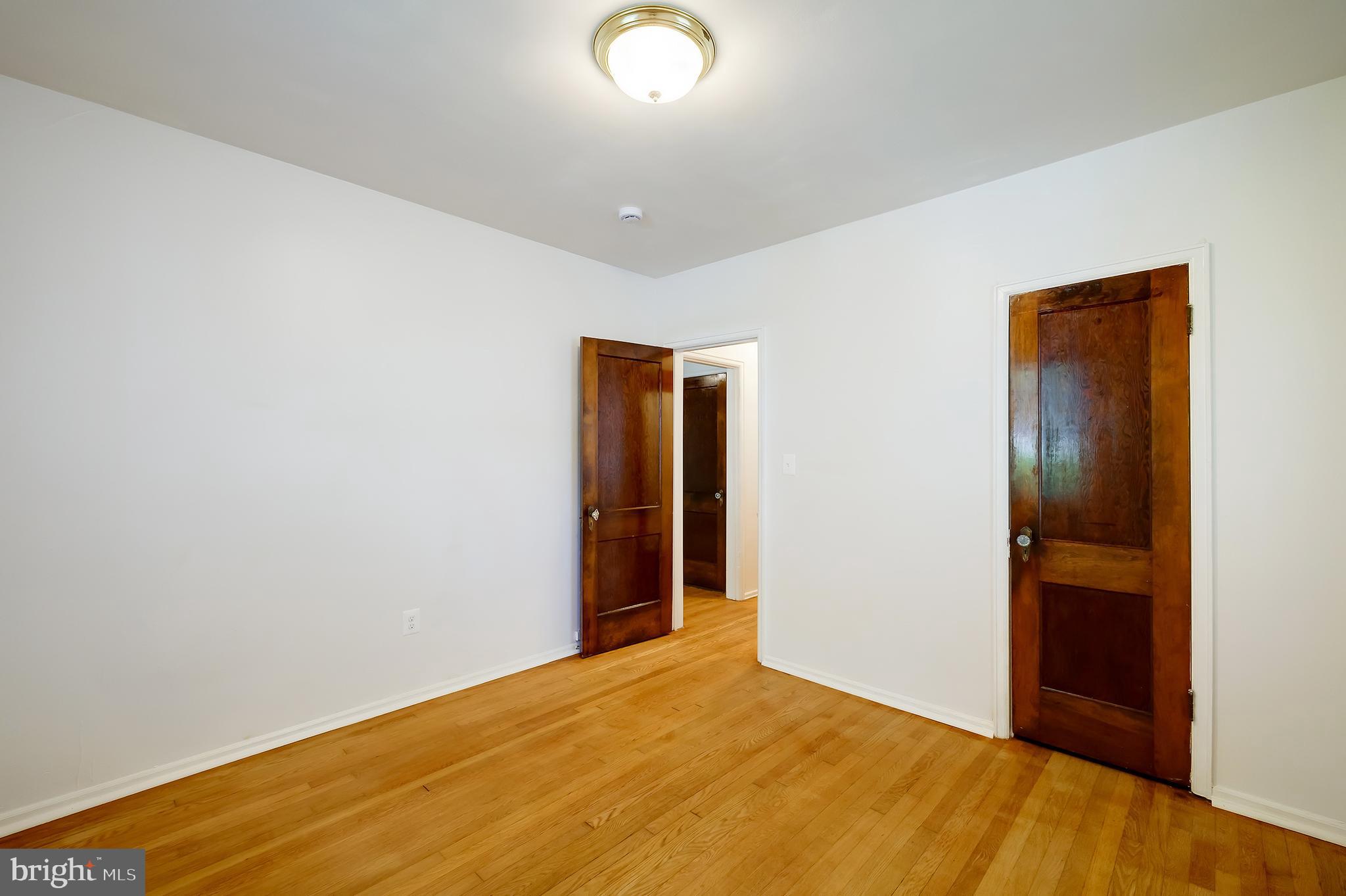 Real estate listing preview #25