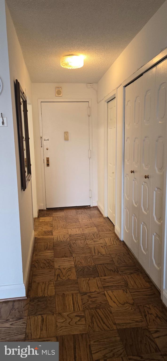 Real estate listing preview #8