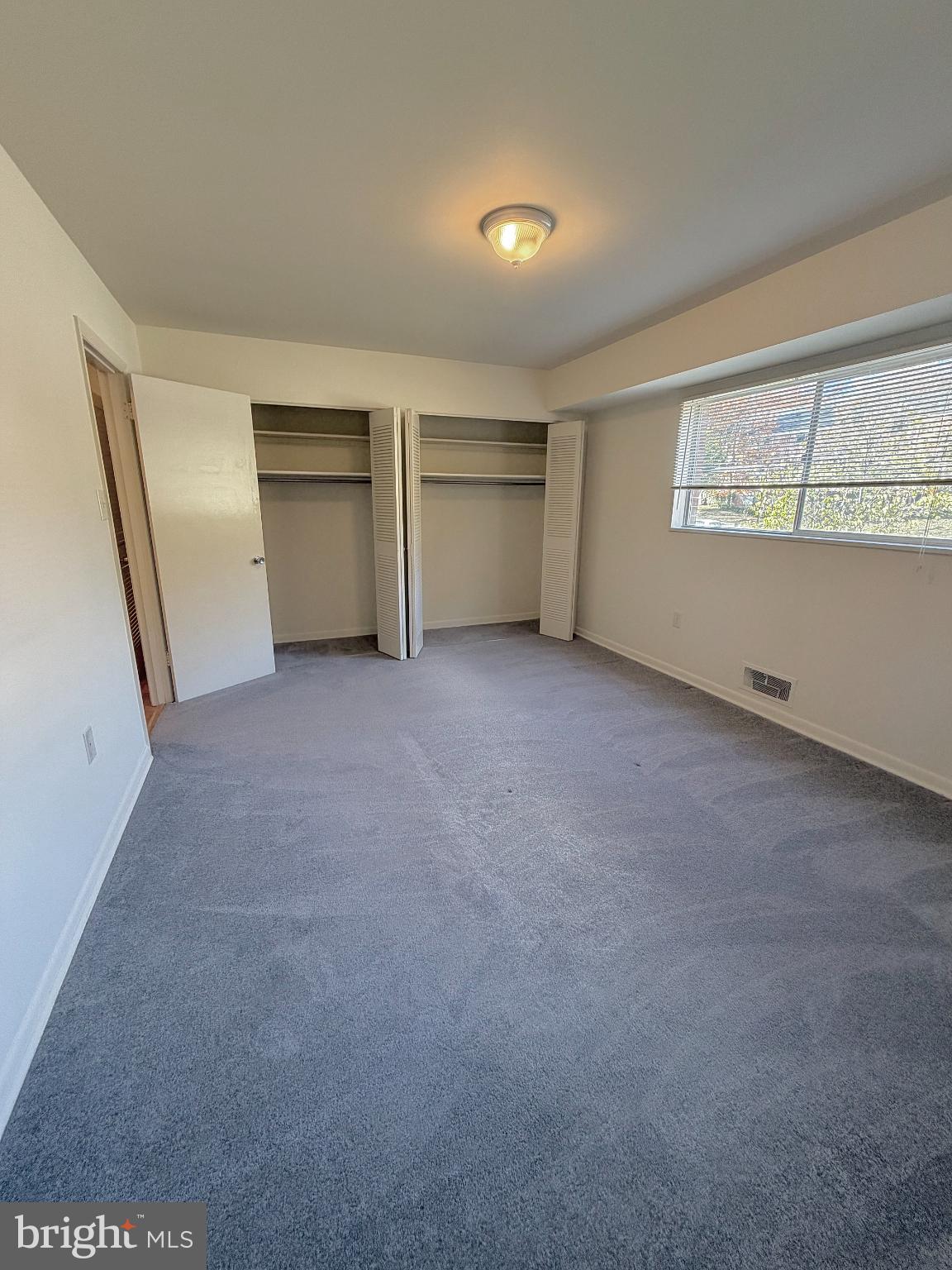 Real estate listing preview #15