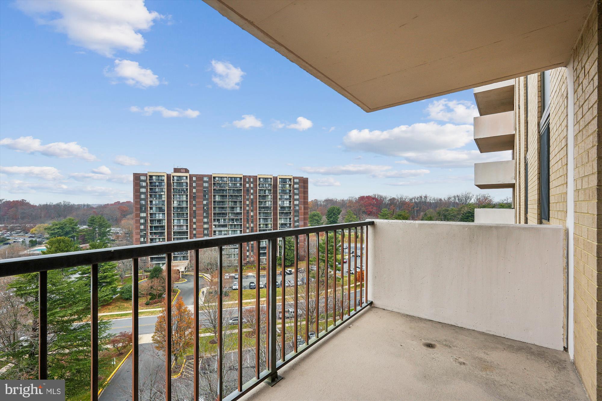 Real estate listing preview #29