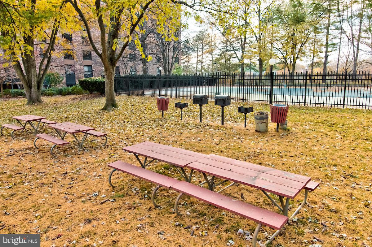 Real estate listing preview #3