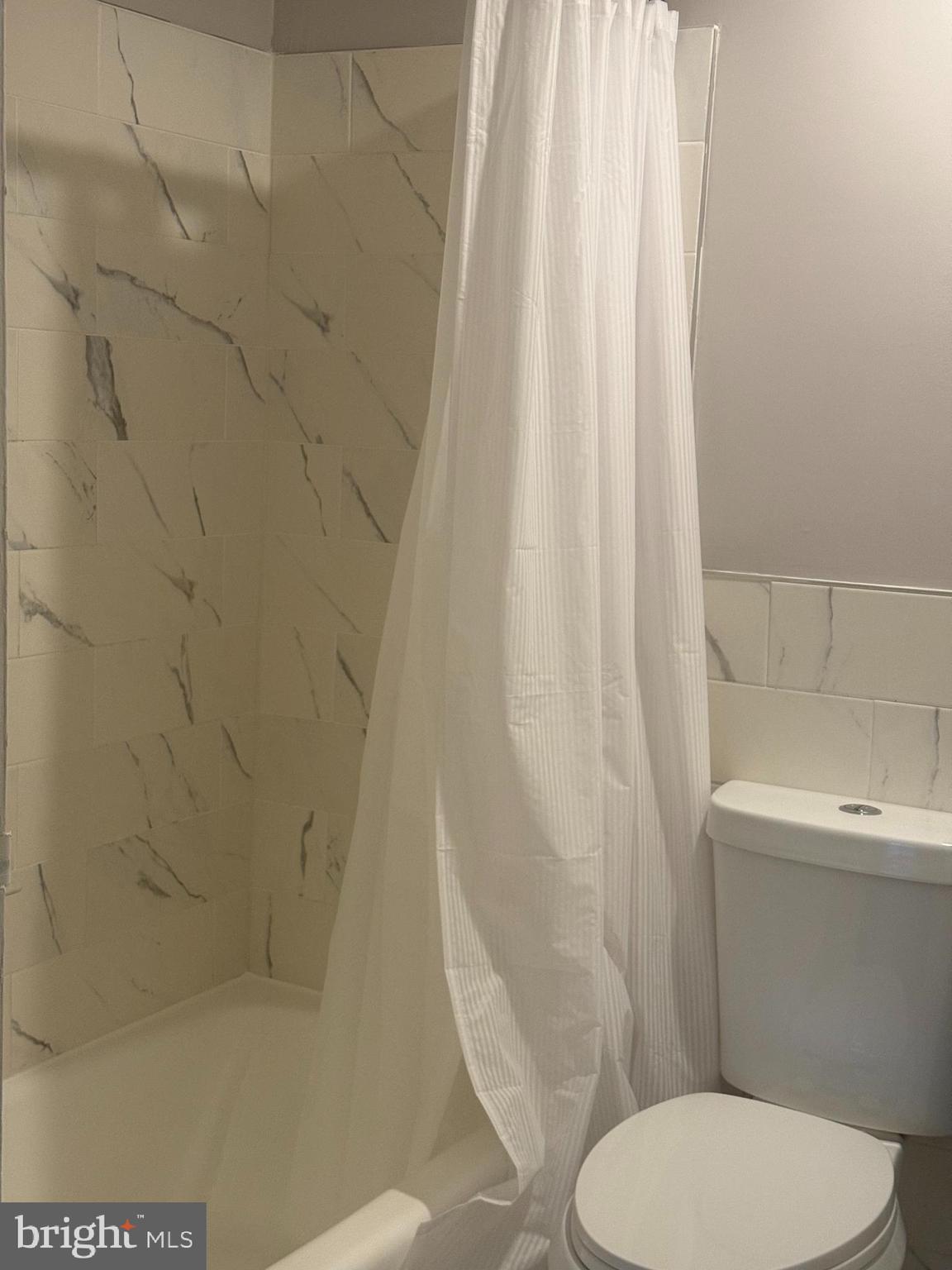 Real estate listing preview #27