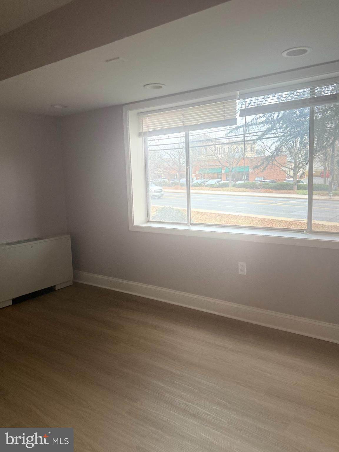 Real estate listing preview #29