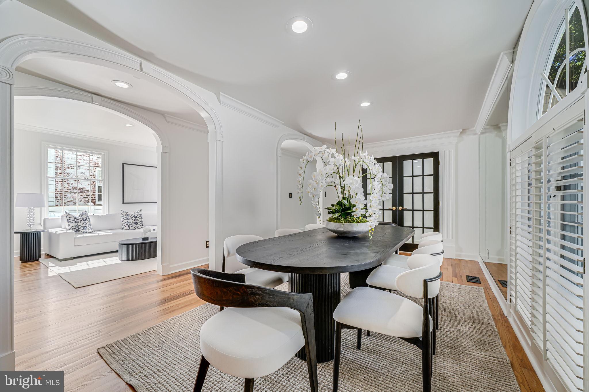 Real estate listing preview #13