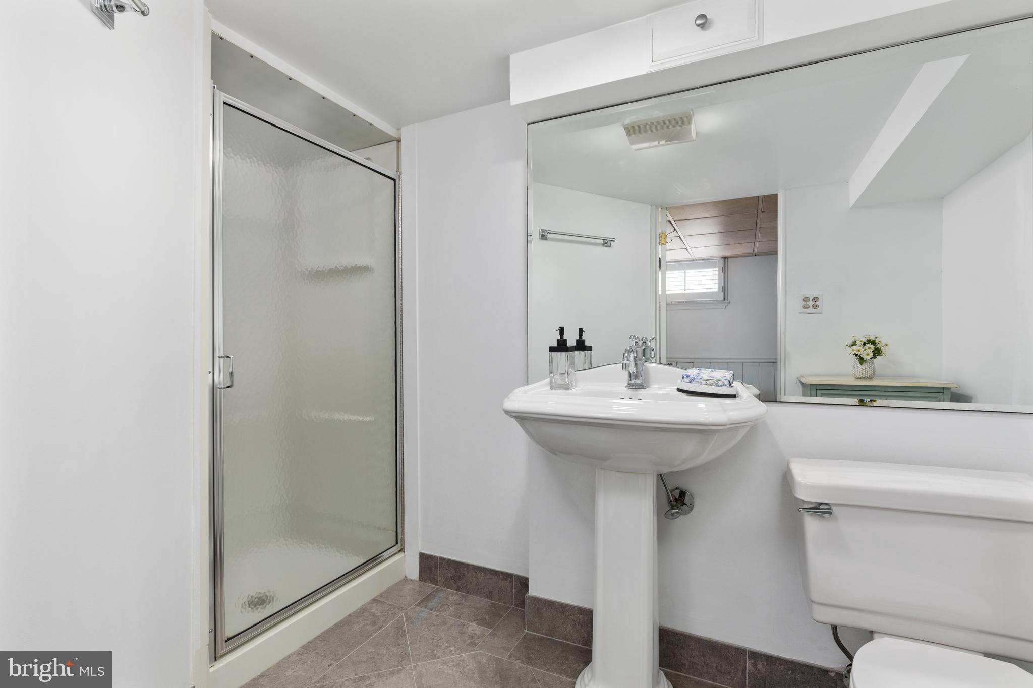 Real estate listing preview #42