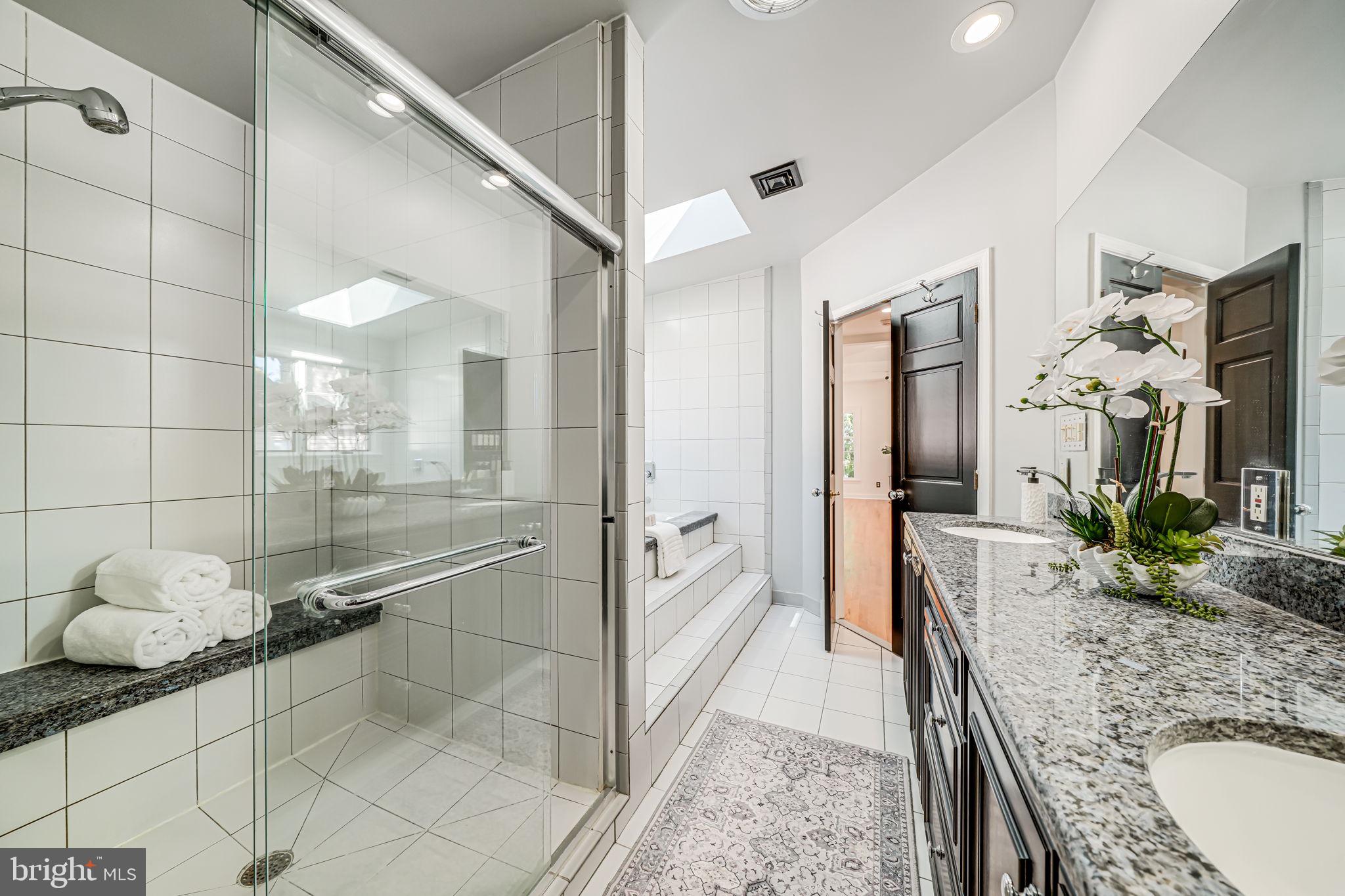 Real estate listing preview #32