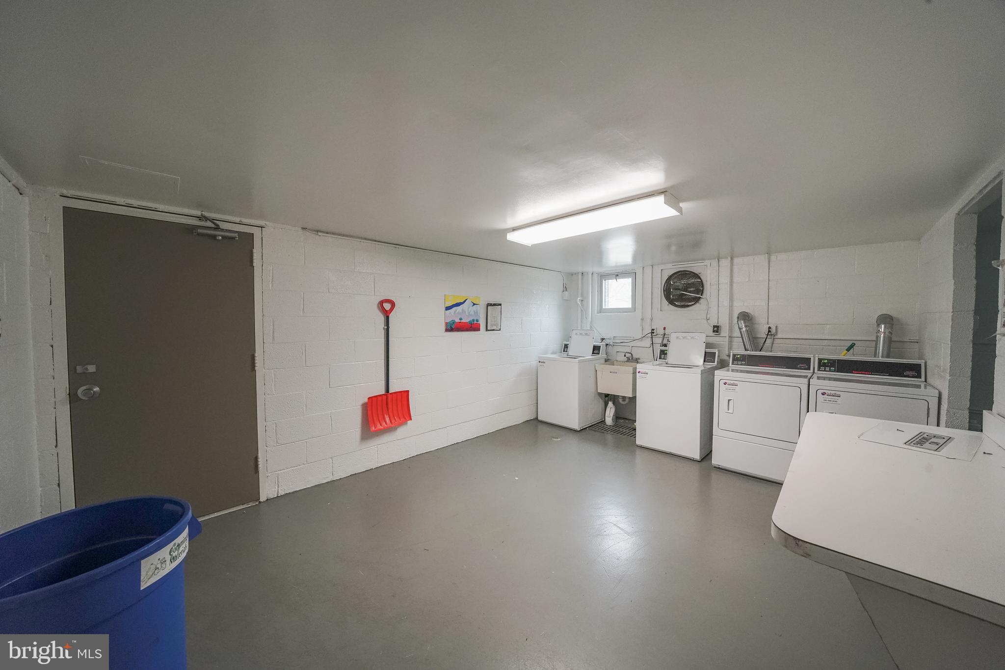 Real estate listing preview #25