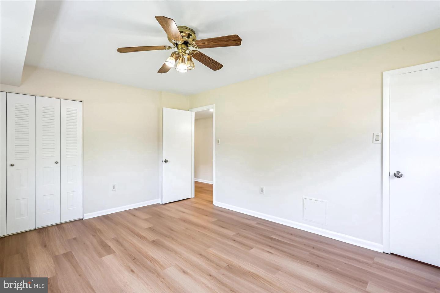 Real estate listing preview #19