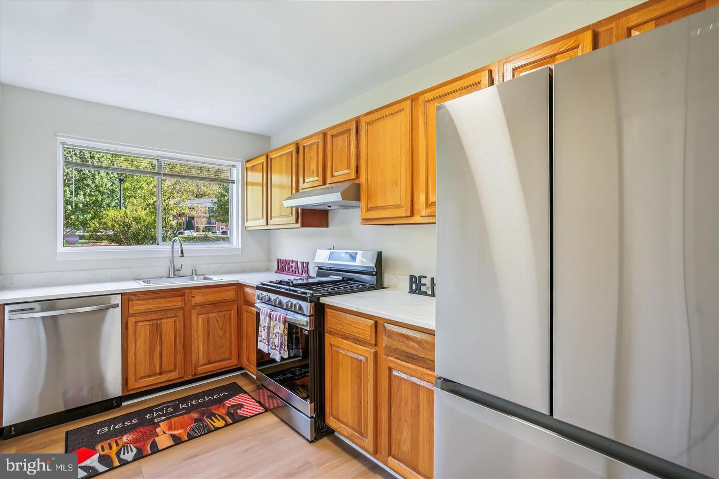 Real estate listing preview #5