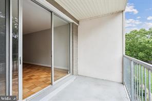 Real estate listing preview #25