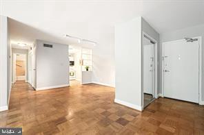 Real estate listing preview #2