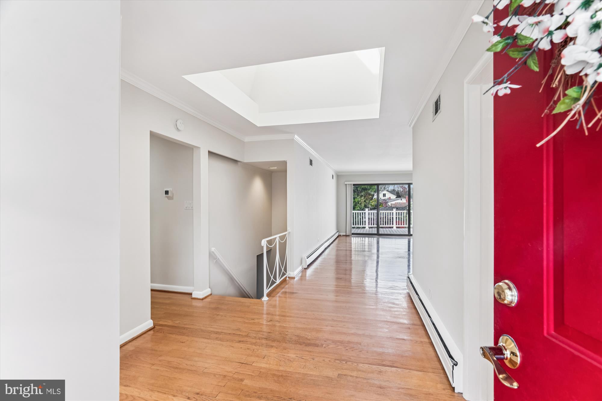 Real estate listing preview #6