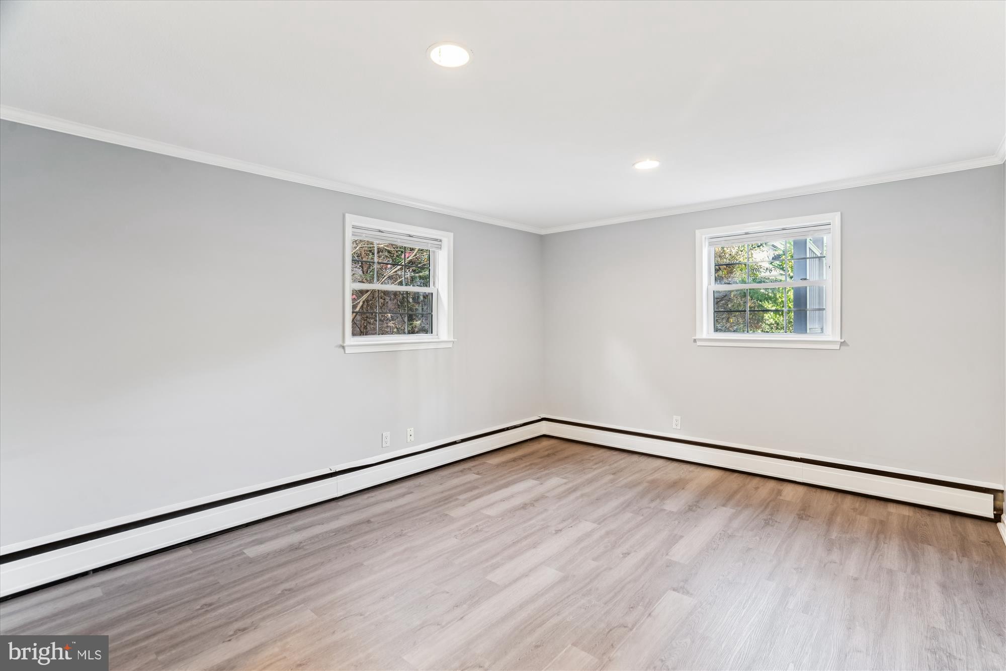 Real estate listing preview #36