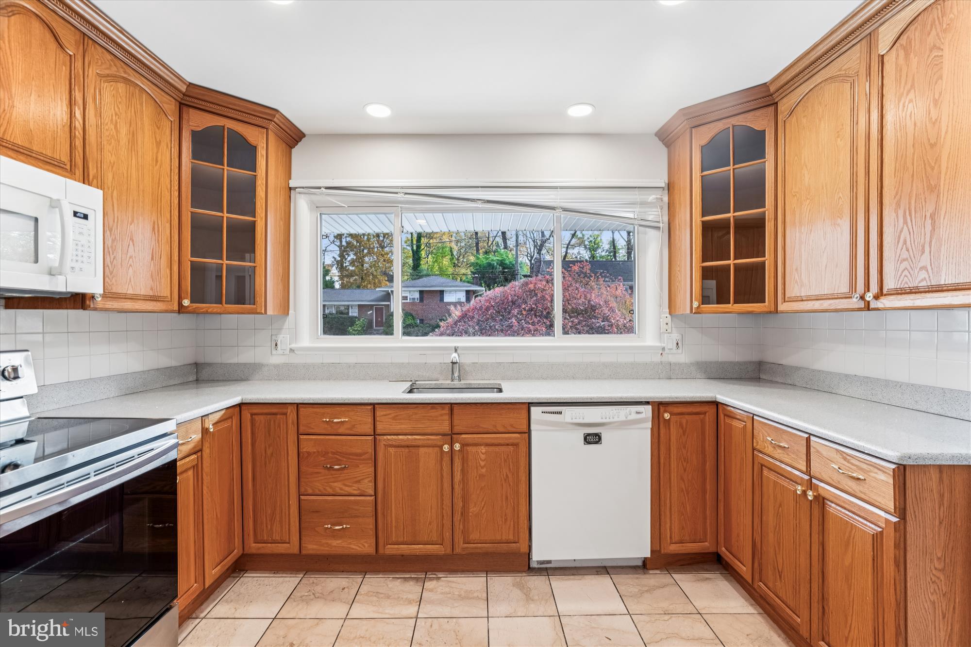 Real estate listing preview #17