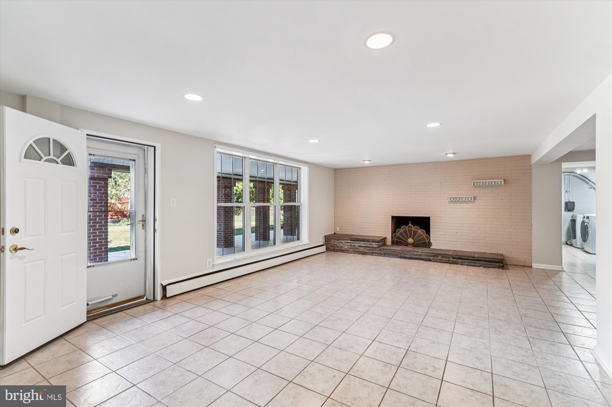 Real estate listing preview #30