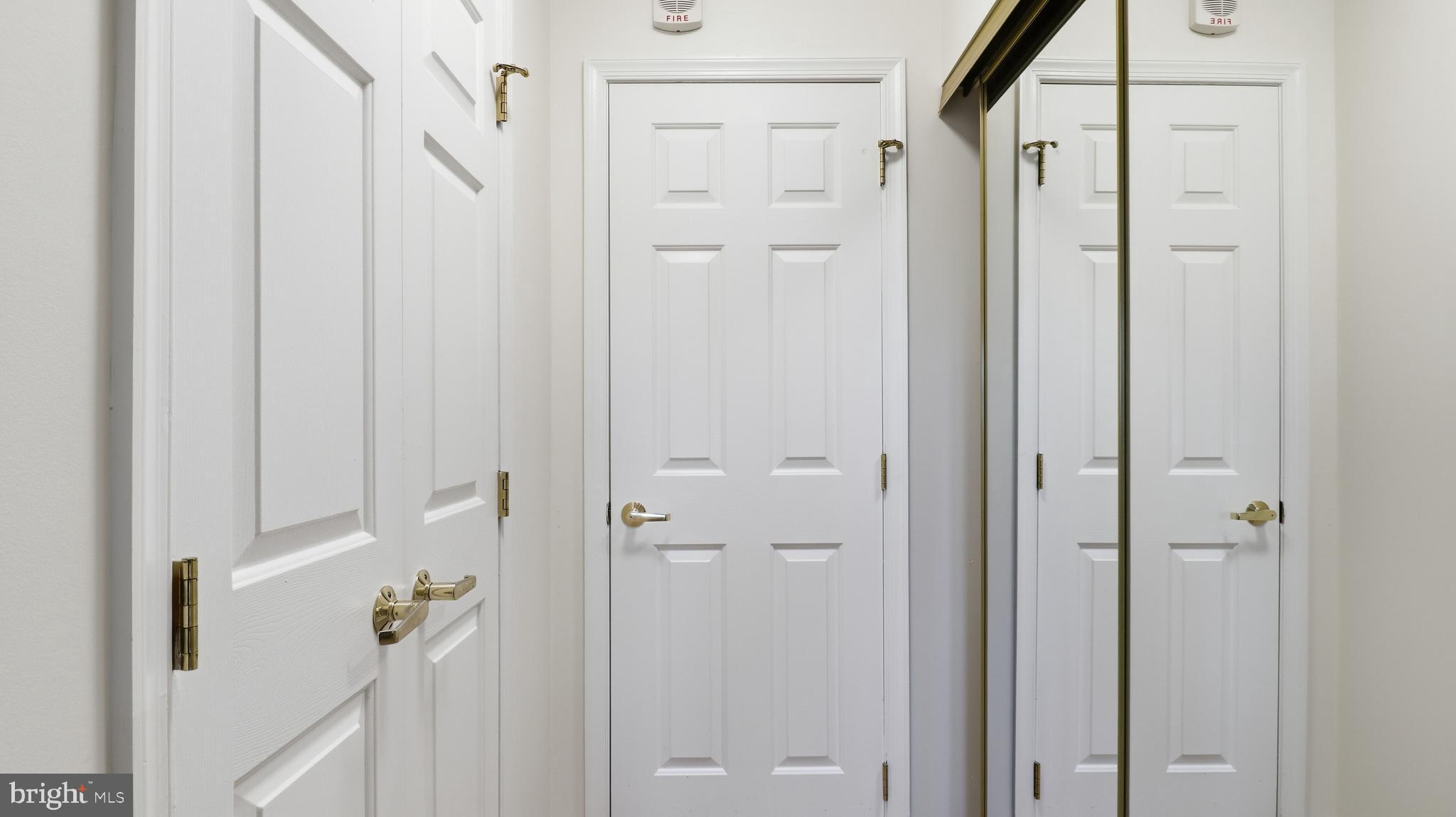 Real estate listing preview #7