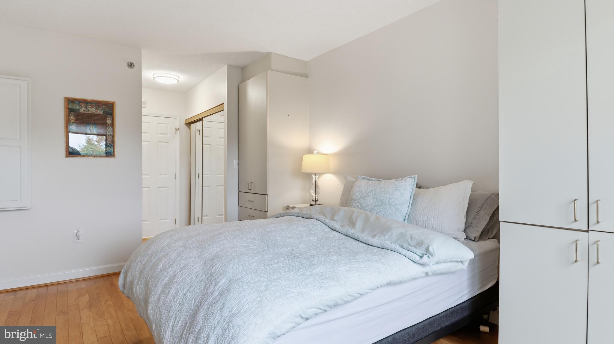 Real estate listing preview #6