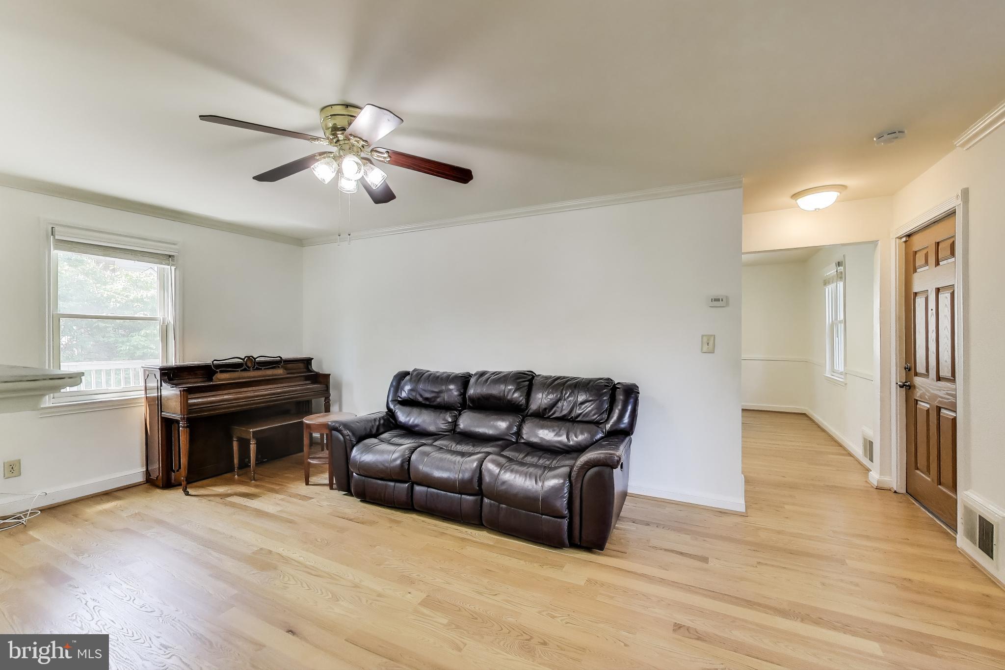 Real estate listing preview #5