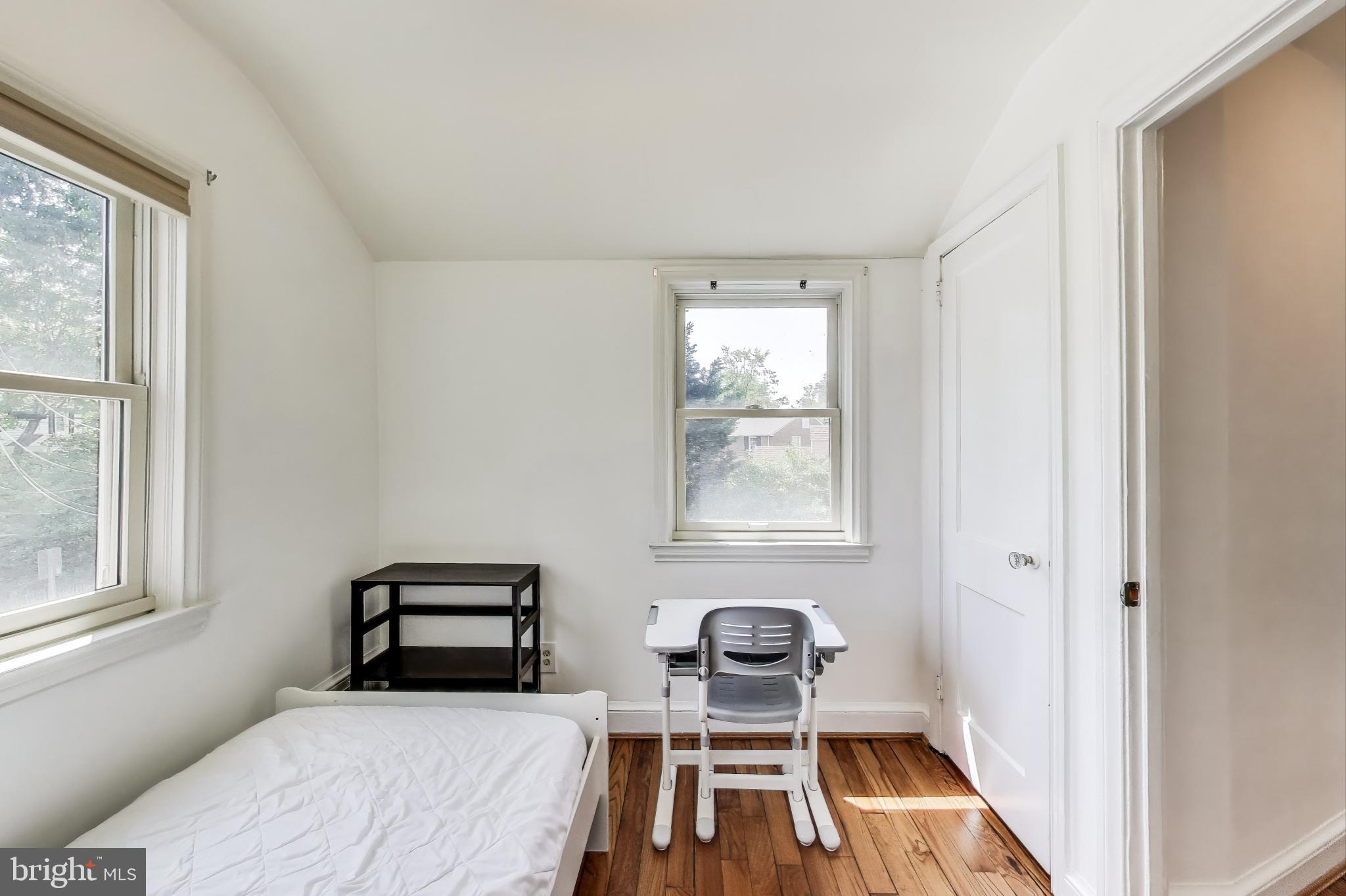 Real estate listing preview #19