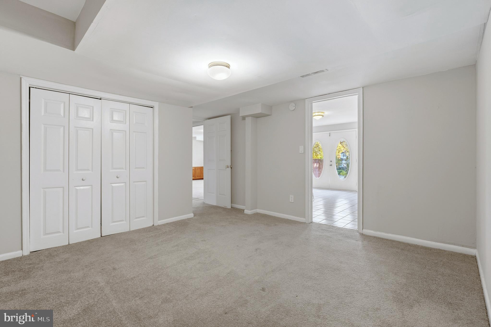 Real estate listing preview #8