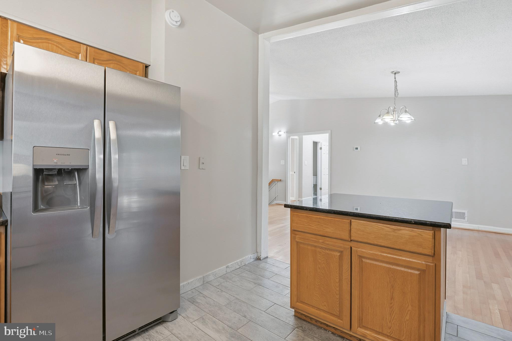 Real estate listing preview #38