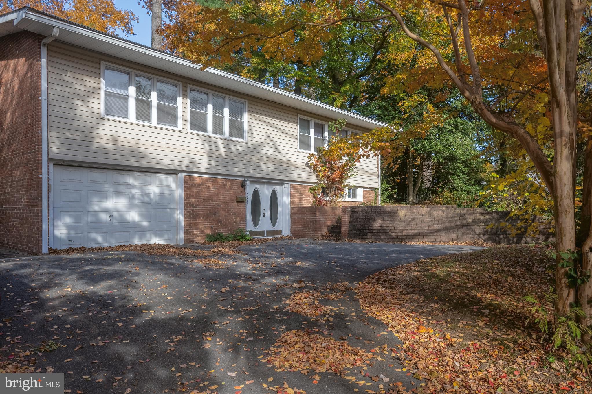 Real estate listing preview #1