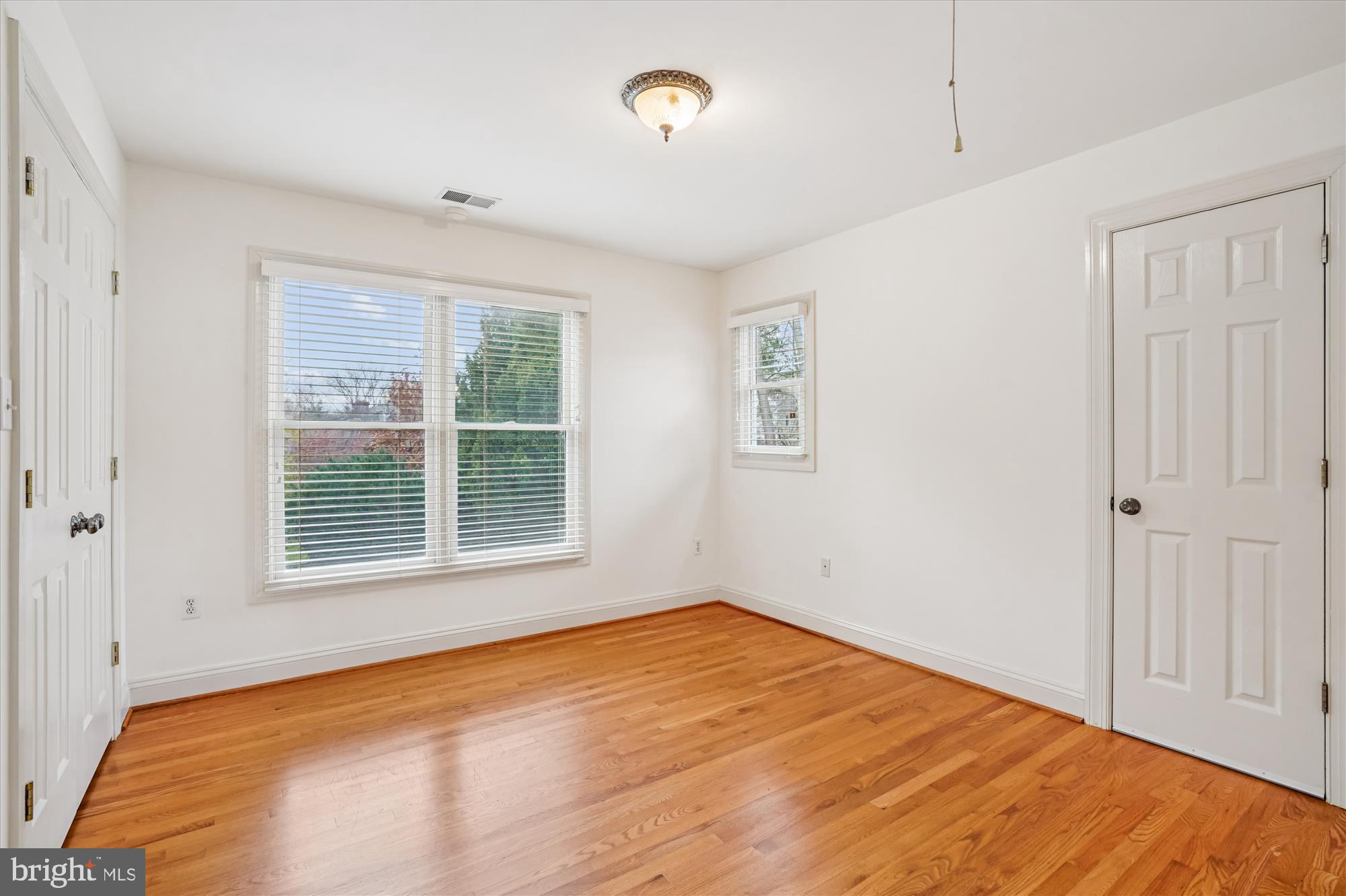 Real estate listing preview #20