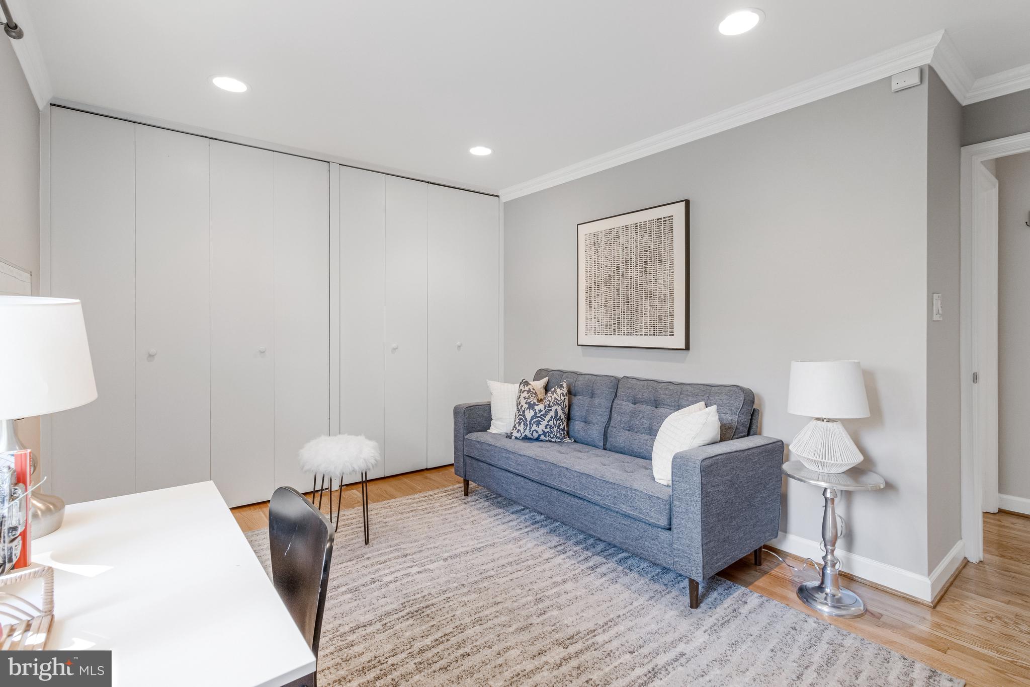 Real estate listing preview #24