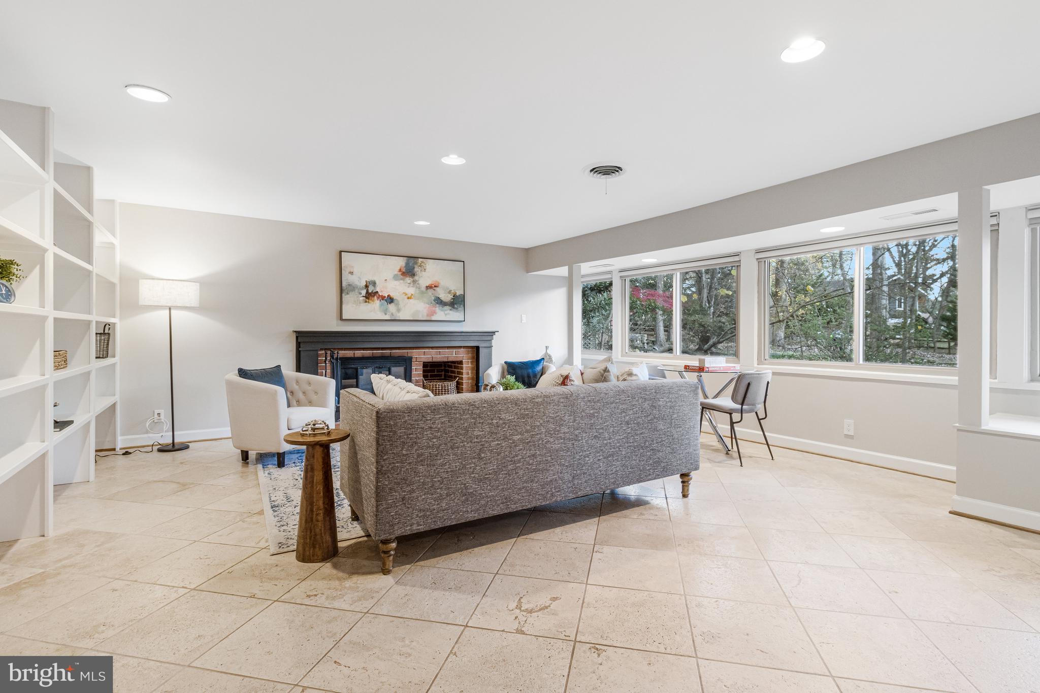 Real estate listing preview #33